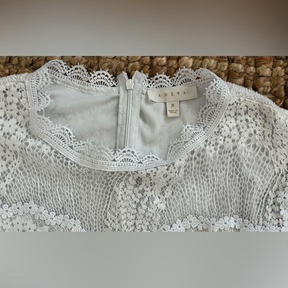 Adiva Dressy White Lace Floral Short Sleeve Top Size Medium - Picture 6 of 8